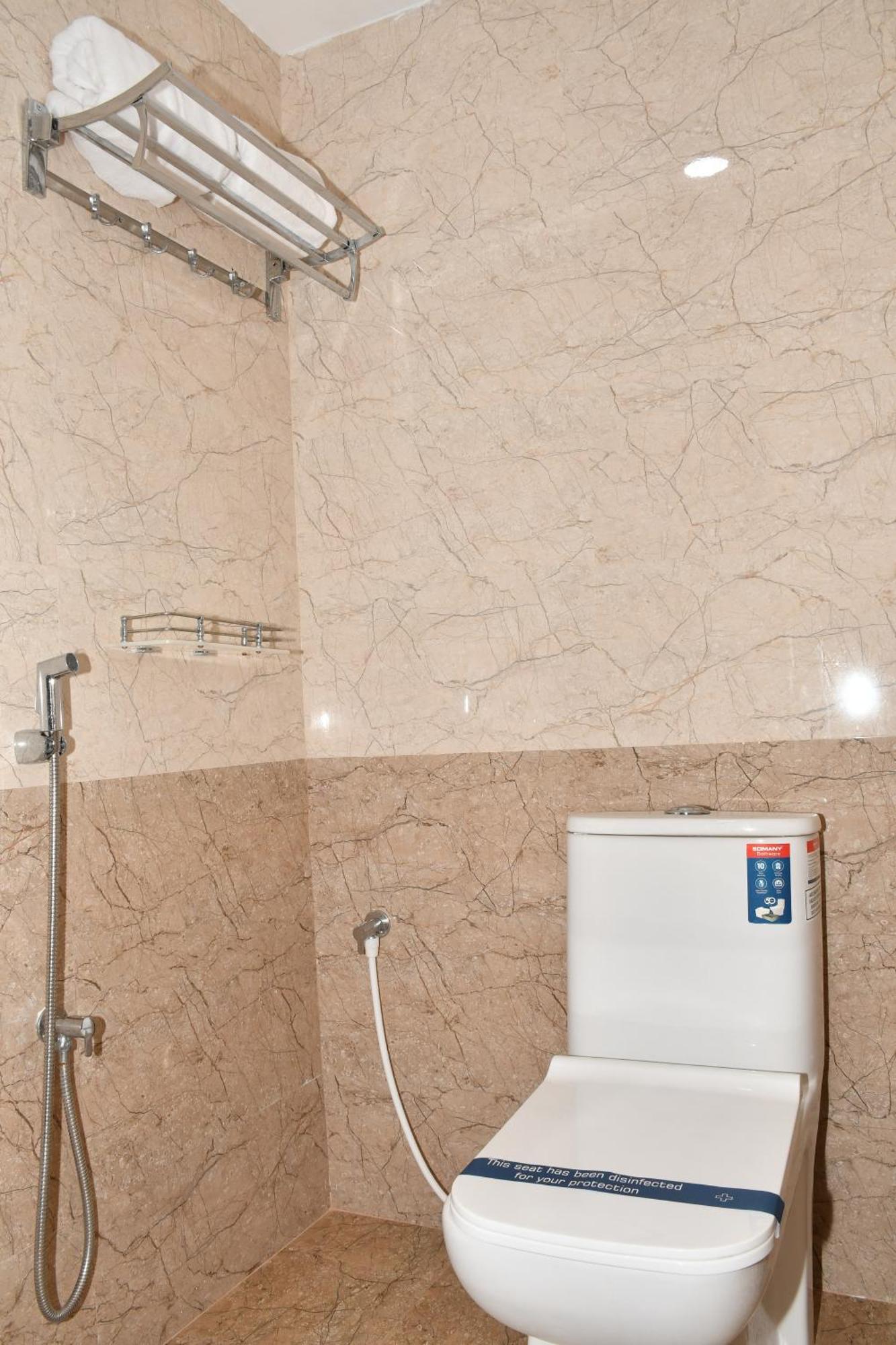Hotel Gb Residency à Ramanathapuram Extérieur photo