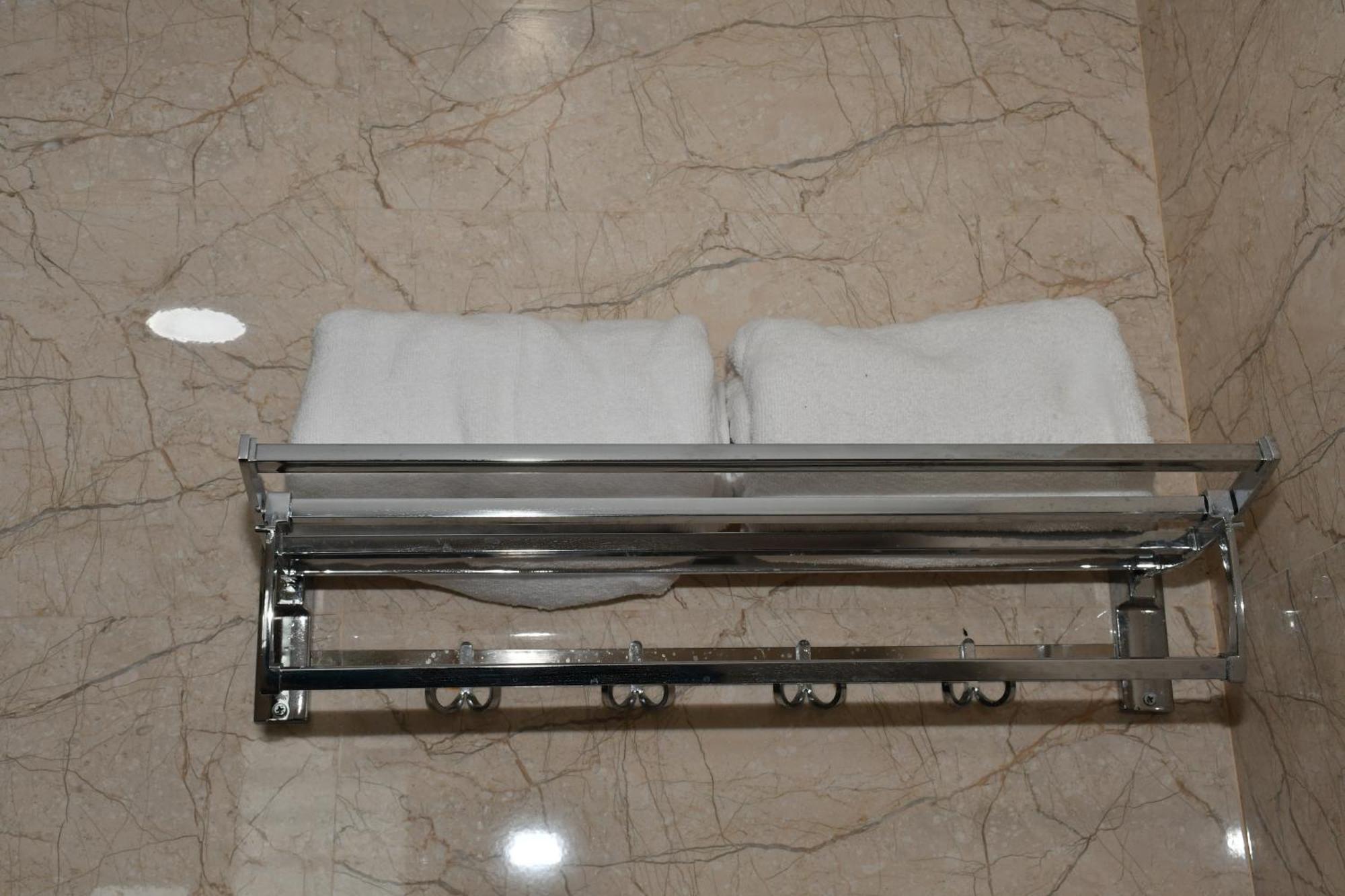 Hotel Gb Residency à Ramanathapuram Extérieur photo